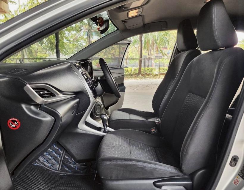 Toyota Yaris Ativ 1.2 E auto ปี 2018 รูปที่ 6