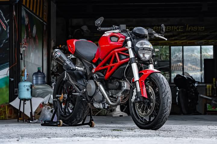 Ducati Monster 796 ขายถูก