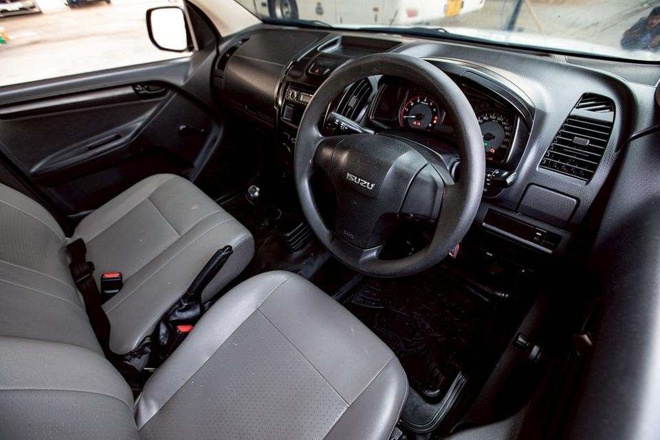 Isuzu Dmax 1.9Ddi S Spark EX ปี17 รูปที่ 12