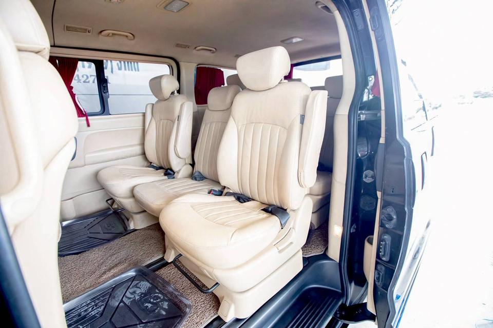 Hyundai H1 Deluxe 2.5 ดีเซล 2011 รถสวยดูแลดี ราคาถูก คุ้มๆ 12