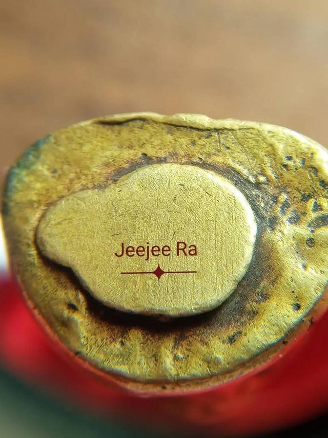 หลวงพ่อเงินพิมพ์นิยมBมือมีฐานรองสวยสุดๆ