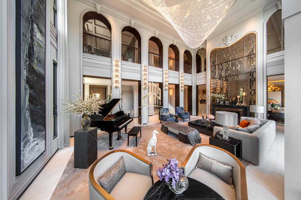 คฤหาสน์หรู 3 ชั้น แซงค์รอยัล ดิ เอททีน บางนา กม 7 CINQ ROYAL The Eighteen, Bangna KM.7 2