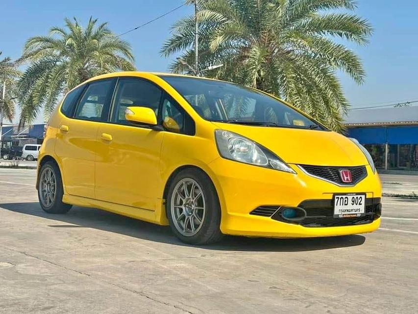 Honda Jazz หล่อๆ 8