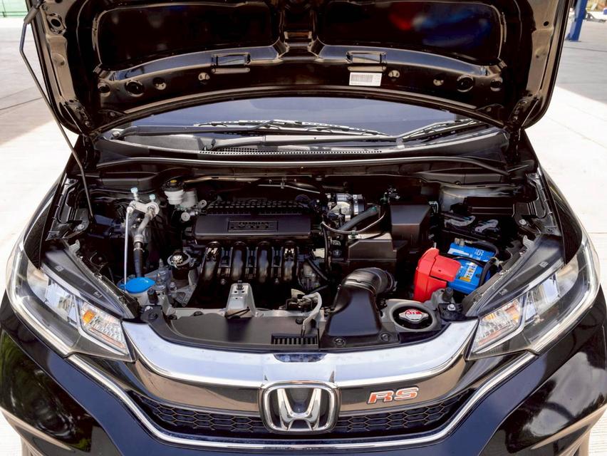 Honda Jazz 1.5RS ปีจด 2019 เข้าศูนย์ทุกระยะ 19