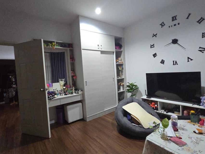 ขายทาวน์โฮม 2 ชั้น (เจ้าของขายเอง) หมู่บ้าน RK Park Ramindra-Safari แบบ 4 ห้องนอน 2 ห้องน้ำ ใกล้รถไฟฟ้าสายสีชมพู - เนื้อที่ 22.8 ตร.ว. 4 ห้องนอน 2 ห 11