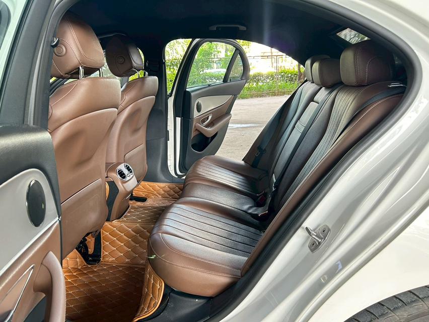 Mercedes-Benz E350e 2.0 Avantgarde W213 AT ปี 2017 19