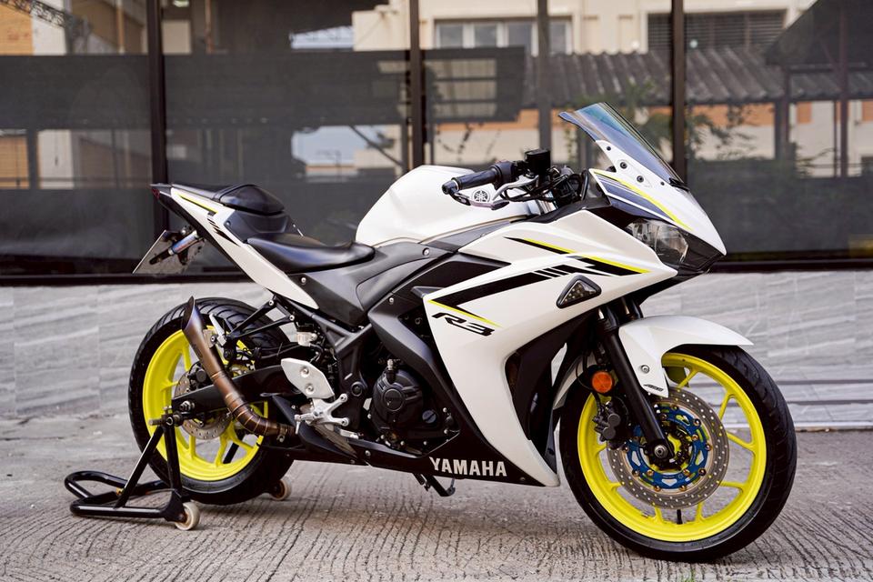Yamaha R3
