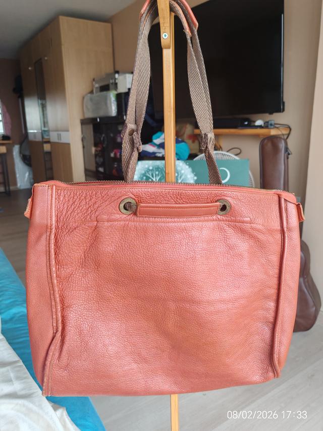 กระเป๋าหนังแท้​มือสอง รูปที่ 3