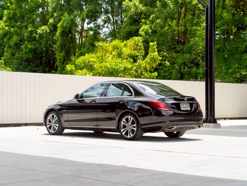 Mercedes-Benz c350e 2.0 Avantgarde Plugin Hybrid ปี จด 2018