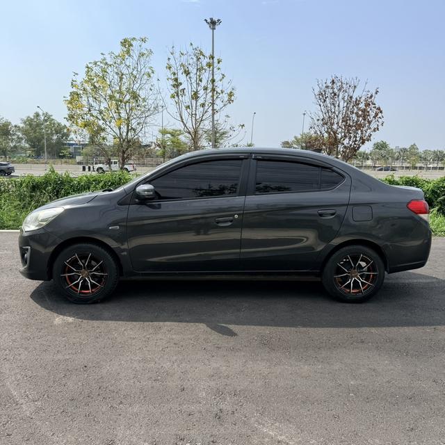 Mitsubishi Attrage GLS Limited AUTO 2015 ✅น็อตไม่ขยับ ไม่เคยชน ไม่เคยแก็ส ❇️ภายในสะอาด ไมล์แท้ใช้น้อย ✅แผนที่กูเกิ้ล ยูทูป กล้องหลัง ❇️ปุ่มสตาร์ท รูปที่ 4
