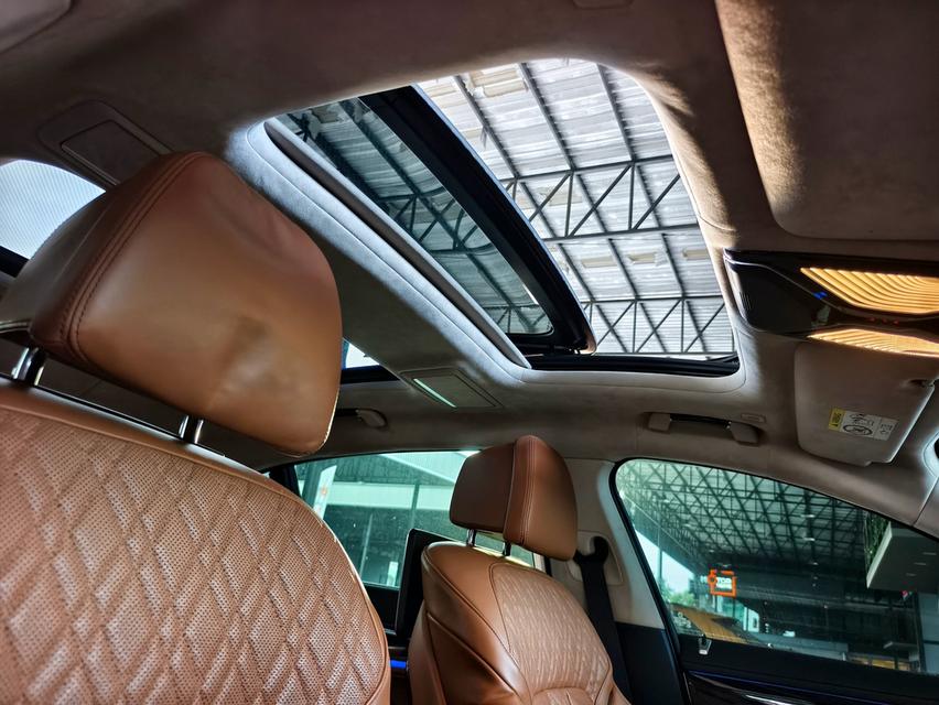 🚗 BMW 740Li Limousine RHD (G12) 2017 รูปที่ 14