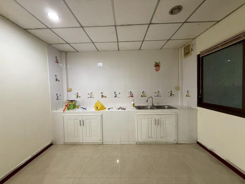🏠 ทาวน์เฮ้าส์ 2 ชั้น หมู่บ้านบัวทอง ติด MRTสายสีม่วง สถานีคลองบางไผ่ 8