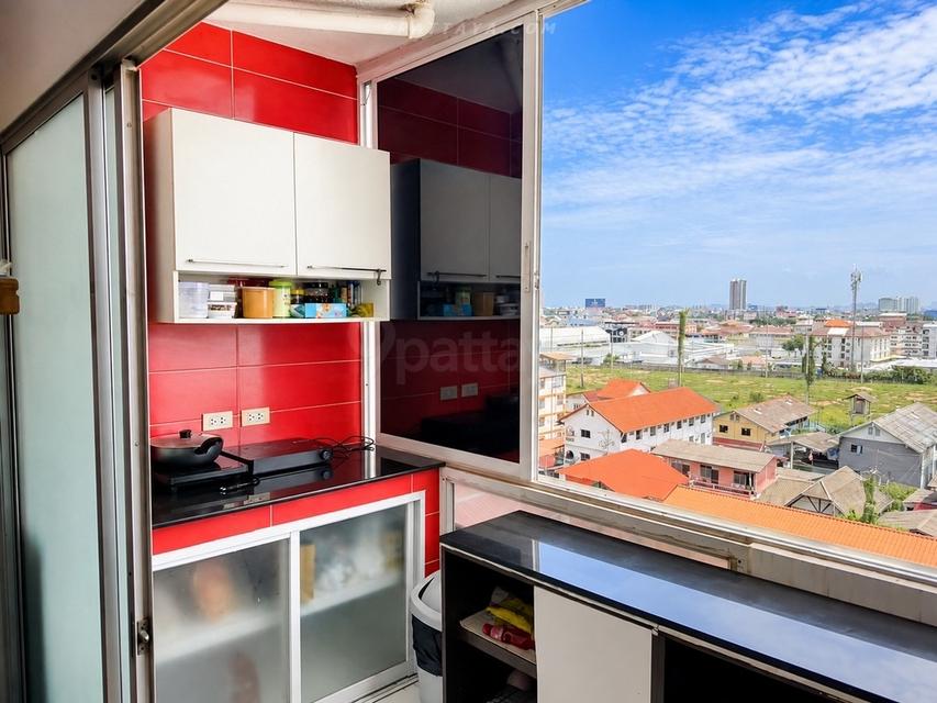 FQ Urgent Sale — Hot Deal 2-Bedroom Condo 76sqm 2beds 1.9m only Foreign QuotaHot deal condo for sale at Pattaya Plaza Condotel. Spacious 2-bedroom 11