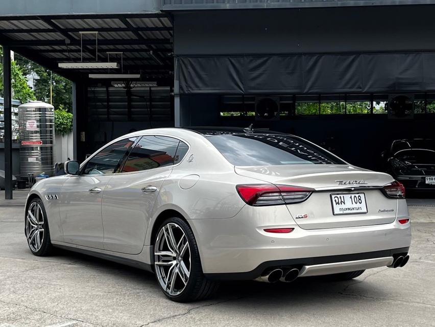 Maserati Quattroporte GTS สี Champagne ใช้งานมาเพียงแค่ 41,xxx km เท่านั้น รถปี 2014  3