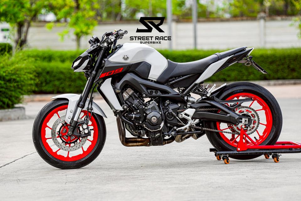 🏍️ #MT09 | 2019 | Rare Factory Grey – Aggressive Naked Style! 6