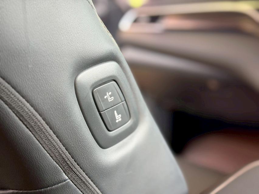 TOYOTA CAMRY 2.0 G ปี 2019 รูปที่ 12