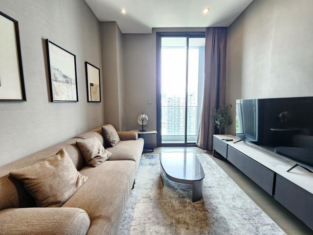 The Esse at Singha Complex 2 bedrooms for rent close to MRT and Airport Link 1