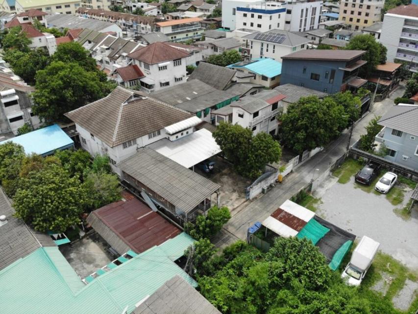 ขาย ที่ดิน บางซื่อ พร้อมบ้านและหอพัก 126 ตร.วา ทำเลใจกลางเมือง ซ.สะพานขวา ใกล้ MRT เตาปูน เหมาะสร้างอพาร์ตเมนต์หรือที่พั 4