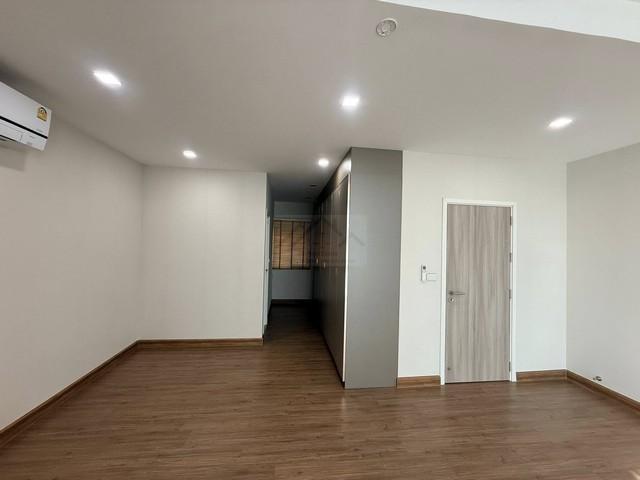 PB5951ให้เช่า ทาวน์โฮม ย่านพัฒนาการ โครงการ พาทิโอ ซอยพัฒนาการ32 ทาวน์โฮม 3.5ชั้น หลังมุม ใกล้เอกมัย สุขุมวิท ทองหล่อ 7