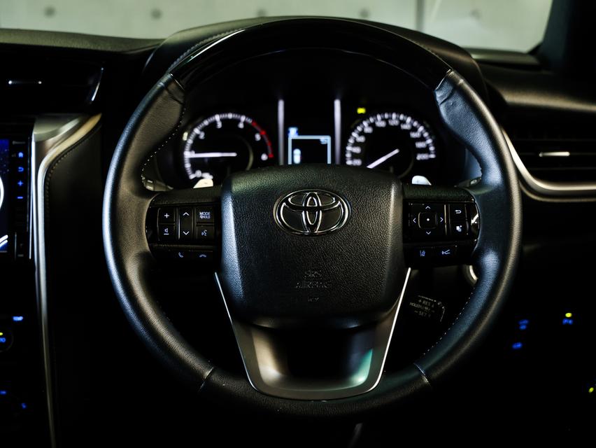 2021 Toyota FORTUNER 2.8 (ปี 15-25) Legender 4WD SUV AT B7112 รูปที่ 7