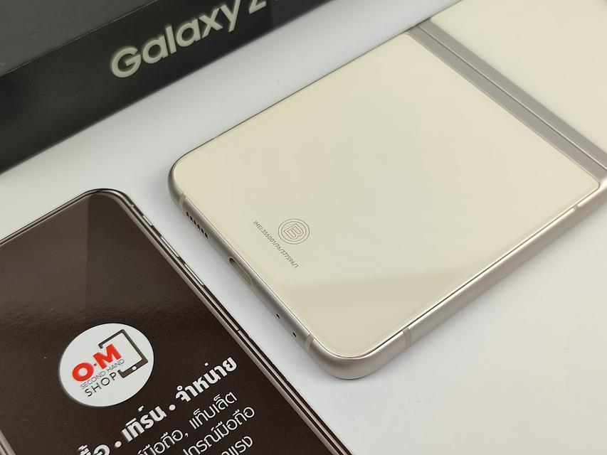 รูป ขาย/แลก Samsung Galaxy ZFlip3 5G 8/128 Cream เครื่องเกรดB สภาพสวยมากๆ แท้ ครบยกกล่อง เพียง 16,900 บาท 3