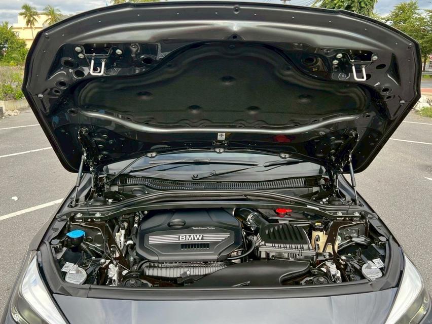 BMW 220i Grand Coupe M Sport ปี 2021 จด 2022  8