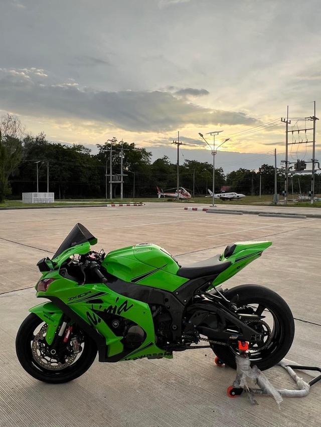 Kawasaki Ninja ZX10R มือ 2 สีเขียวหล่อๆเลย 1