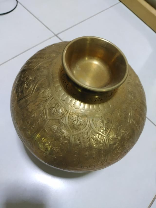 โถอบควันเทียนทองเหลือง