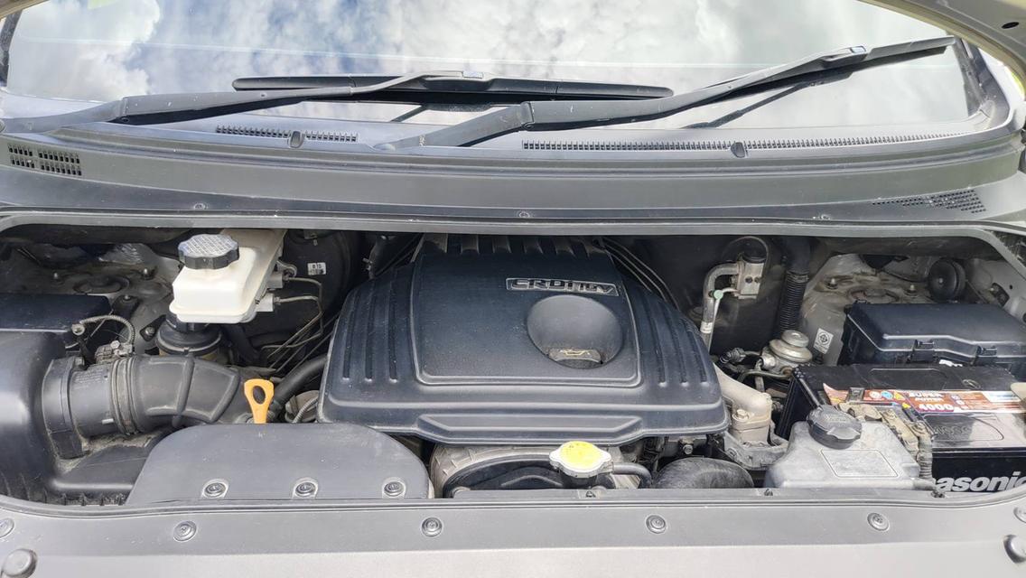 HYUNDAI H-1 2.5 DELUXE 11 ที่นั่ง ปี 2011 รูปที่ 9