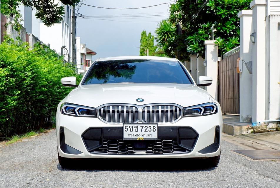 BMW 320d M-sport ปี 2023 วิ่ง 80,000 km 2