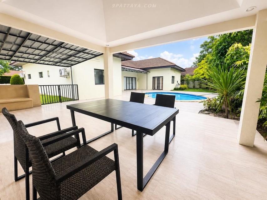 For Rent — Executive Pool Villa at Laurel Park, East PattayaLuxury private pool villa in Laurel Park, East Pattaya. Spacious, private รูปที่ 1