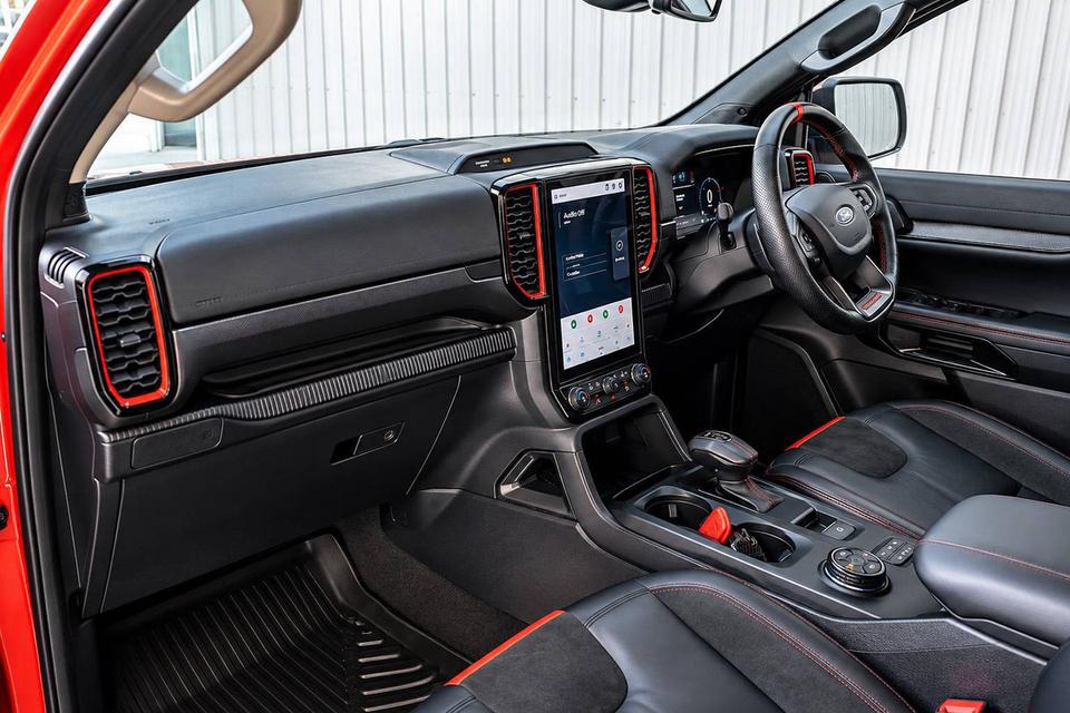 #FORD RANGER, 3.0 RAPTOR ECO BOOST 4WD ปี 2022 จด 2023 สีส้ม โฉม DOUBLE CABรถบ้าน มือเดียวป้ายแดง รูปที่ 14