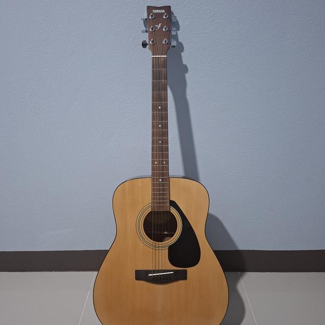 กีต้าร์ Yamahaf310 