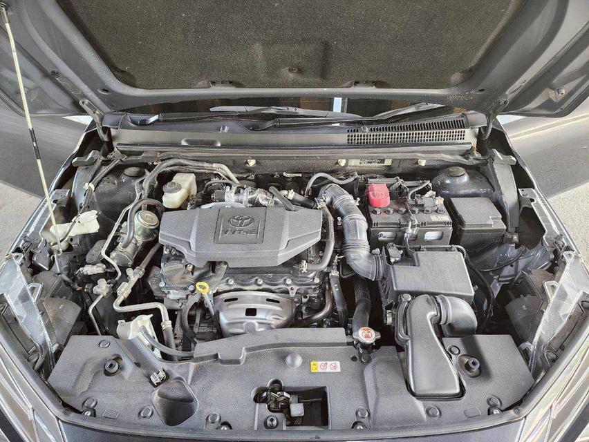 TOYOTA YARIS ATIV 1.2 PREMIUM LUXURY AT ปี 2024 รถสวยมือเดียว ไมล์น้อย 11