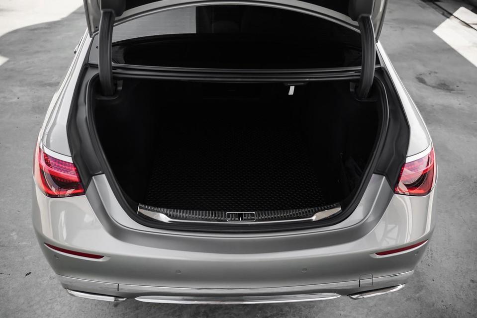 Mercedes-Benz S350d Exclusive Maybach Look ปี 2022 รถใช้งานมือเดียว สวยพร้อมใช้งาน รูปที่ 19