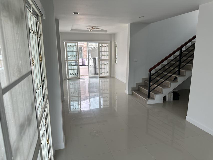 บ้านแฝดรีโนเวทให้ใหม่ 5
