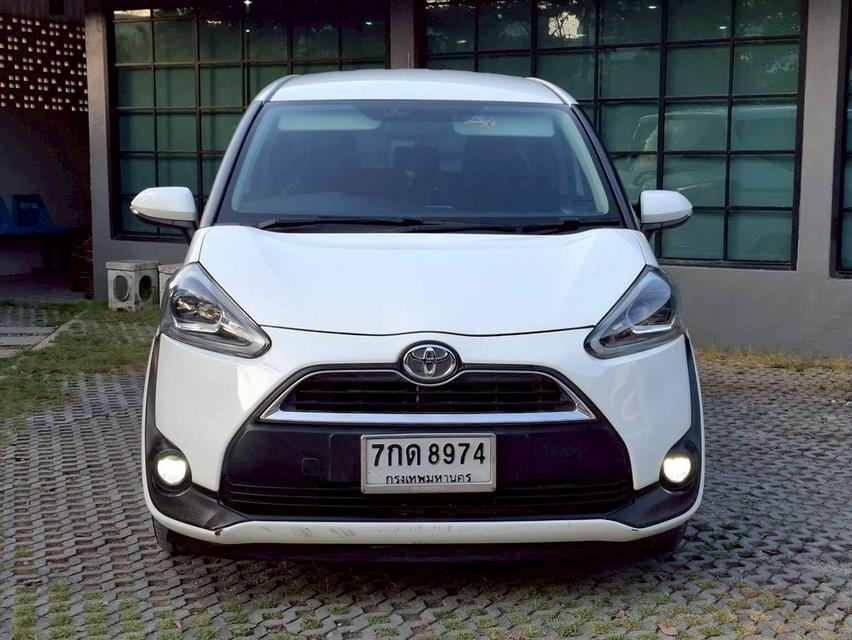 รหัสรถ KN8974 TOYOTA SIENTA, 1.5V TOP ปี2018