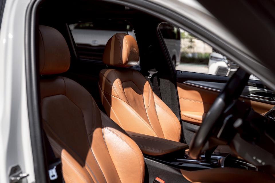 รหัสรถ 67GG9191 BMW 530e Msport G30 ปี 2018 รูปที่ 13