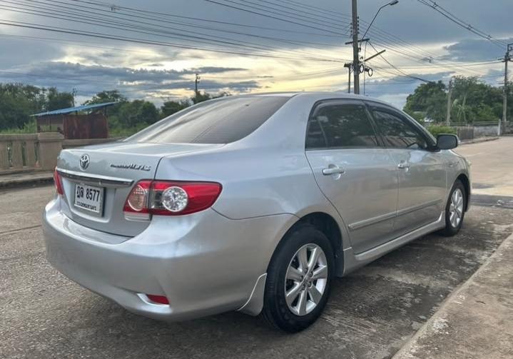 Toyota Corolla Altis ปี 2010 พร้อมใช้งาน 3