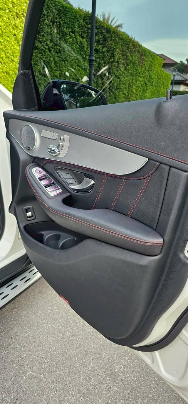 รหัสรถ PR4 Mercedes benz ( เจ้าของขายเอง )GLC 43 AMG  Coupe รุ่น ปี 2019  7