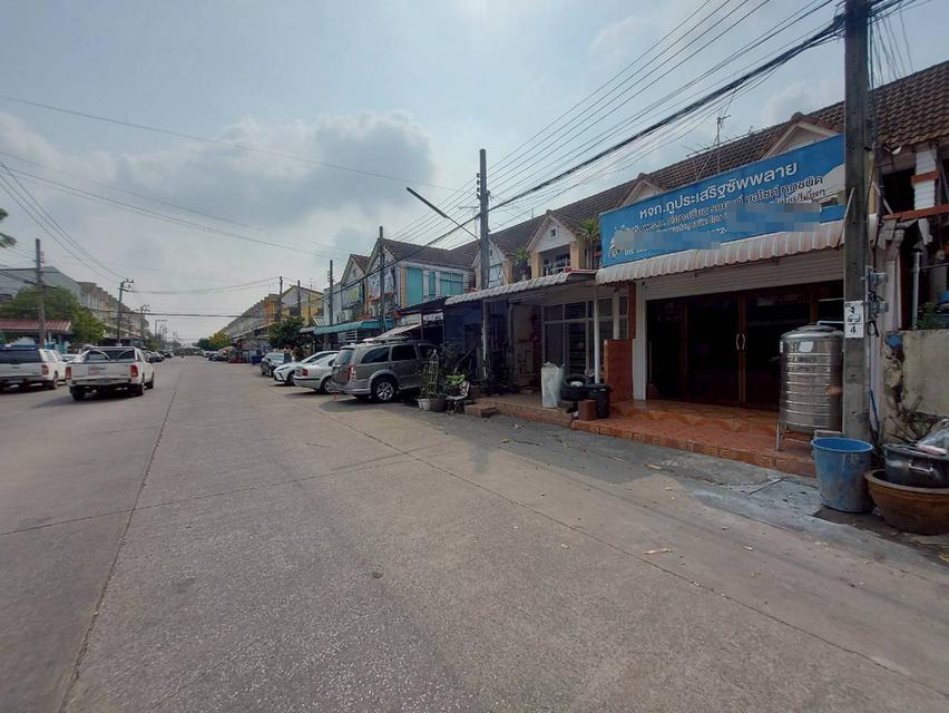 ขายบ้าน 2 ชั้น หมู่บ้านพูนสินธานี3 ซอยเคหะร่มเกล้า64 2