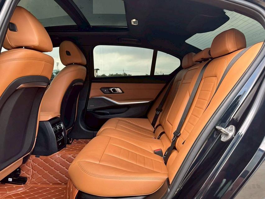 BMW 330li M Sport G28 LCI ปี 2023 12