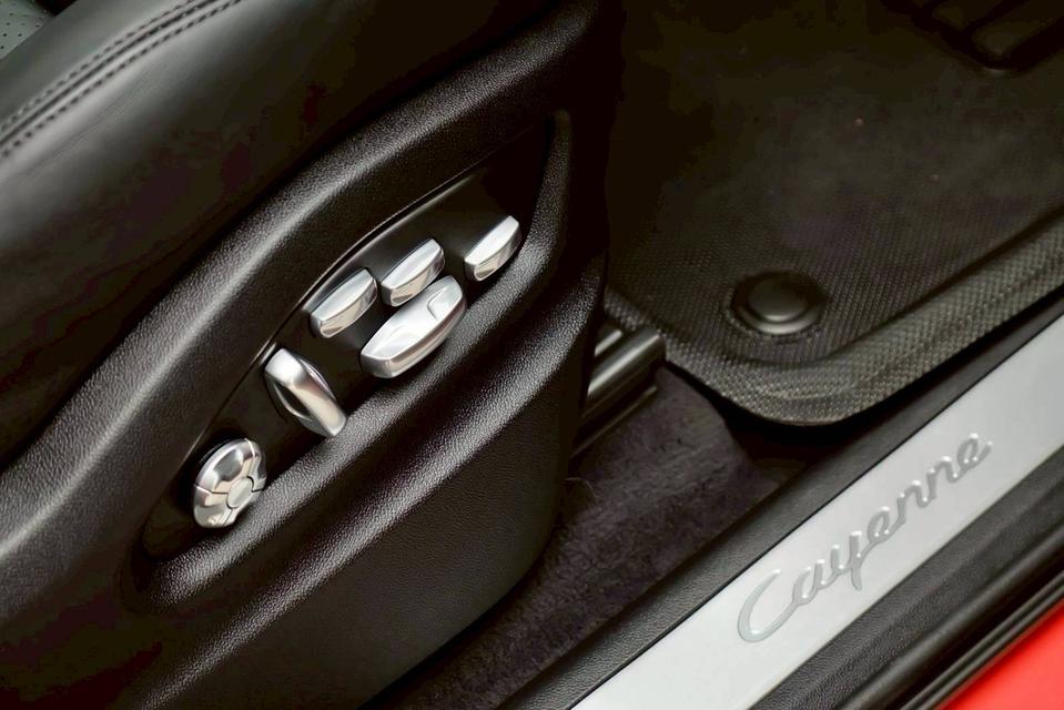 รหัสรถ PR15 Porsche Cayenne E-Hybrid Coupe 2020 8