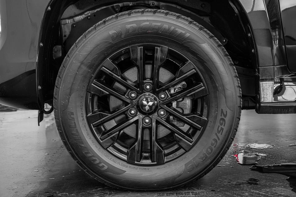 2020 Mitsubishi Pajero Sport 2.4 GT Premium Elite Edition 2WD SUV AT ดำ ไมล์ 39790 กม. 8