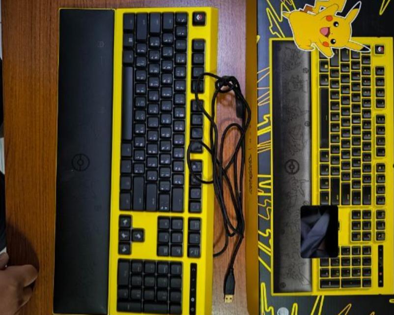 Razer keyboard Pikachu Limited Edition 4