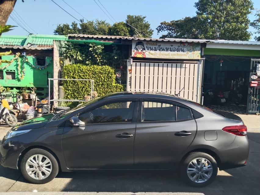 Toyota yaris ativ 1.2E