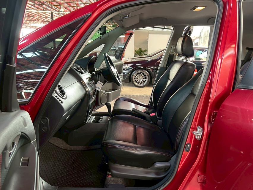 SUZUKI SX4 1.6 Hatchback ปี2013 8
