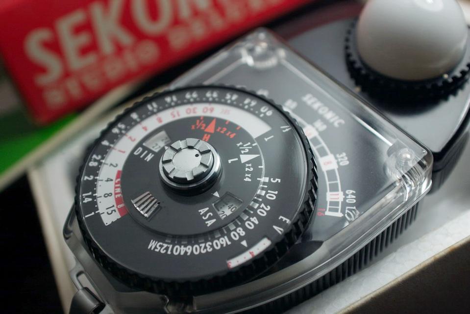 เครื่องวัดแสง Sekonic L398 4
