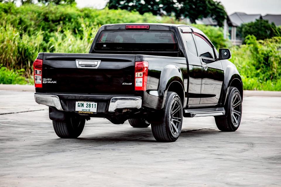 2018 Isuzu d-max 1.9 L เครดิตดีฟรีดาวน์ 11