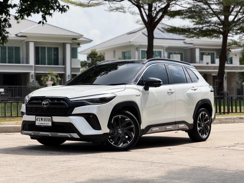 รหัสรถ AVA9098 🆕 Toyota Corolla CROSS 1.8 Hybrid GR Sport Top สุด ปี 2023